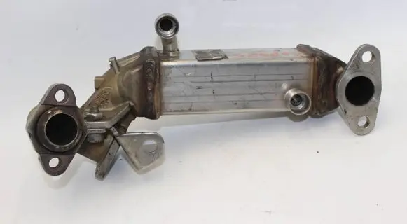 BMW 5 E60 E61 EGR valve cooler 7800653