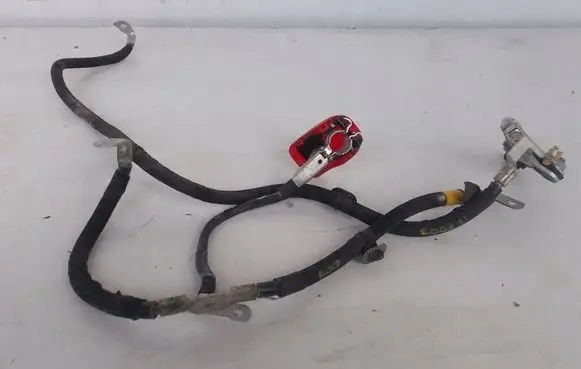 Peugeot 5008 II Positive cable (battery) 