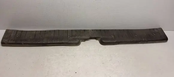 Volkswagen Multivan T4 Trunk/boot sill cover protection 705863487A