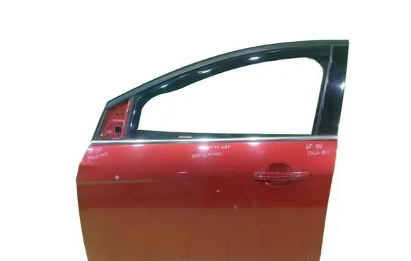 Ford Focus Front door PRZOD LEWE