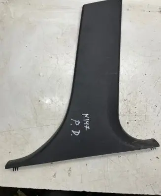 BMW X1 E84 (B) pillar trim (bottom) 2990778 17491511 A062733