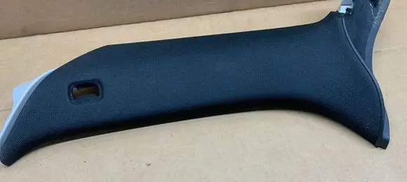 Mercedes-Benz GLC X253 C253 (C) pillar trim A2536905803 6174