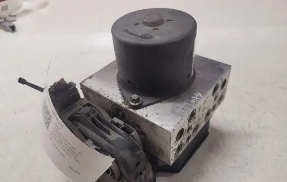 Ford Mondeo MK IV ABS Pump 9G912C405AB 16565706 54085178D