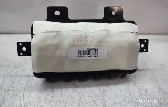 Passenger airbag