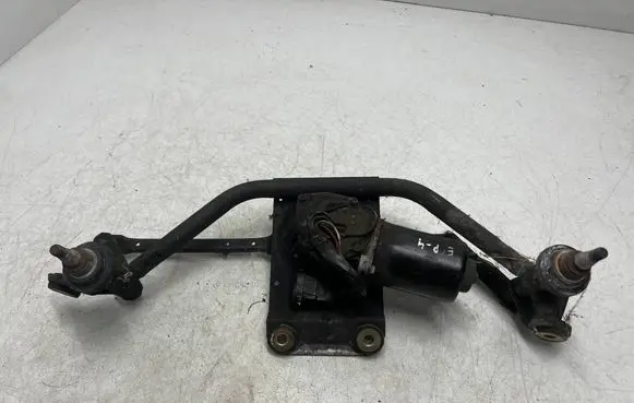 Front wiper linkage and motor