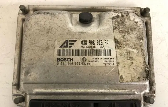 Ford Galaxy Engine control unit/module 038906019FA 0281010629