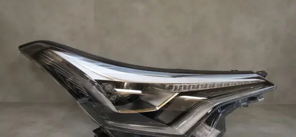 Toyota C-HR I Headlight/headlamp 81110F4170 29112018 17922F