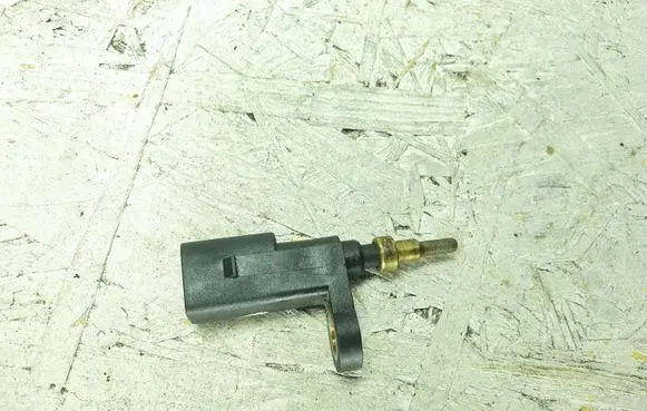 Volkswagen Golf VI Coolant temperature sensor 03F919501A