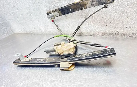 Ford Mondeo MK IV Front door window regulator with motor 6M2114A389B