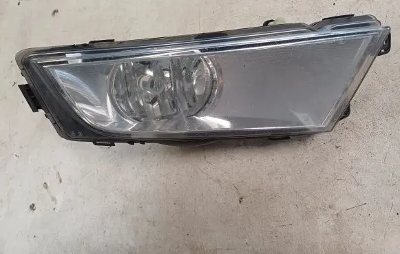 Skoda Octavia Mk3 (5E) Front fog light 5E0941700D