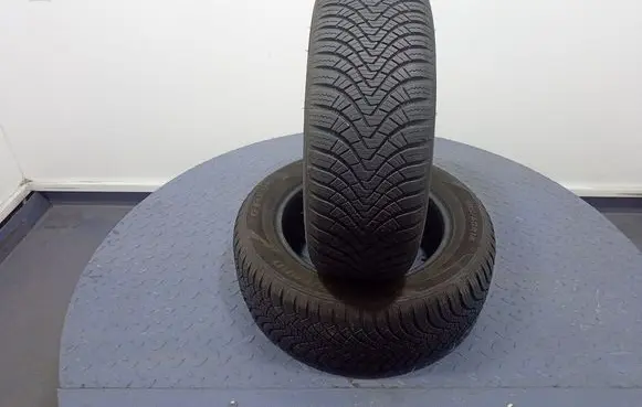 Renault Thalia I R17 C winter tire 8808563524511