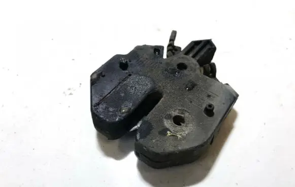 Volvo XC70 Engine bonnet/hood lock/catch 9152529 9152530