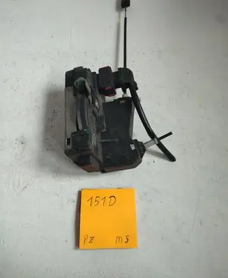 Opel Corsa C Front door lock 9343983