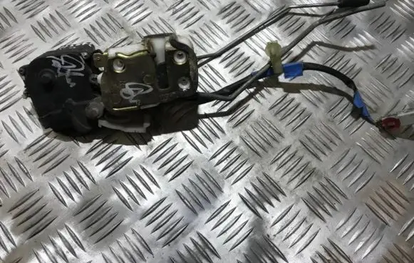 Honda Civic Front door lock