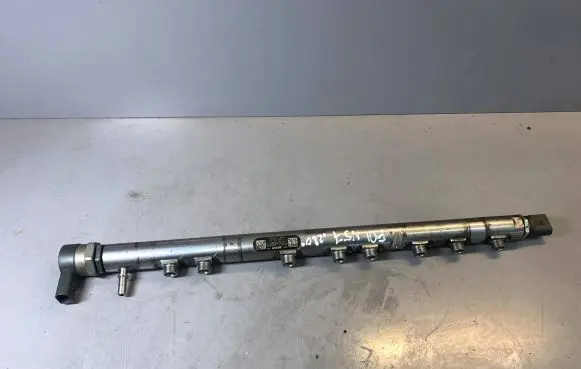 BMW 7 F01 F02 F03 F04 Fuel main line pipe 7800124 13537800124 13537805423