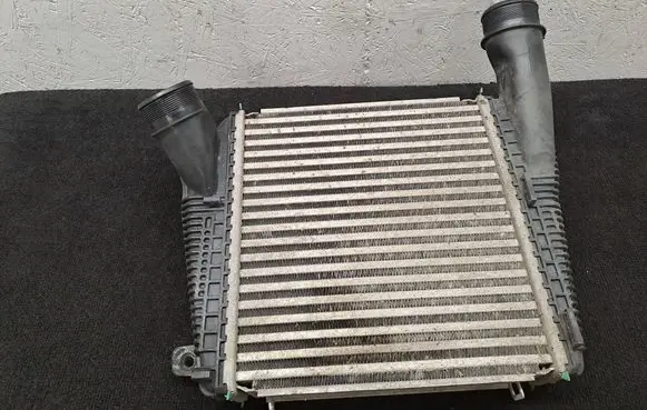 Porsche Panamera (971) Intercooler radiator 971145803C 971094B