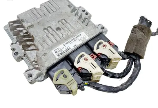 Ford Mondeo MK IV Engine control unit/module BG9112A650DK S180133111