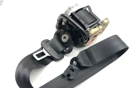Skoda Octavia Mk3 (5E) Front seatbelt 3066322