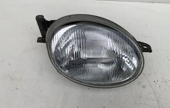 Toyota Corolla E110 Headlight/headlamp 1007658
