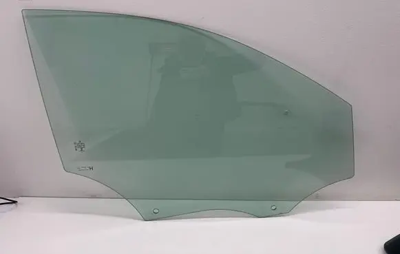Mercedes-Benz EQA Front door window glass four-door A2477256600