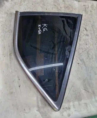 Ford Kuga I Rear side window 8V41S297B01 43R004523