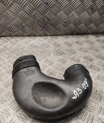 Audi A3 S3 8P Air intake duct part 3c0129618d