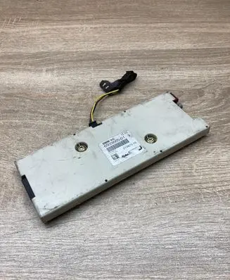 BMW 7 E65 E66 Aerial antenna amplifier 6933665 213675