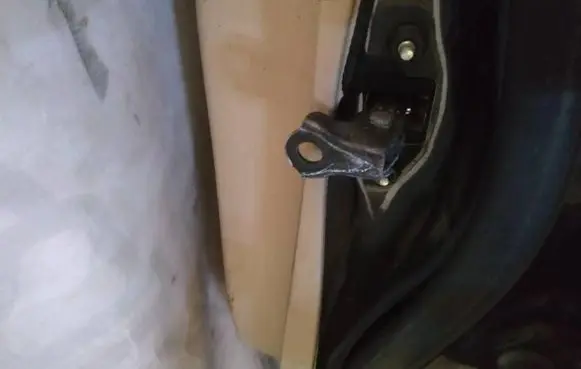 Lexus GS 300 350 430 450H Rear door check strap stopper