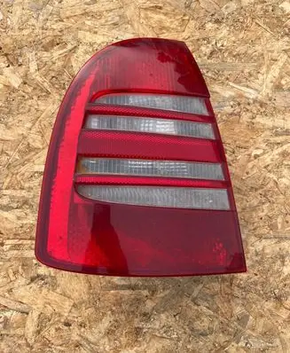 Skoda Superb B5 (3U) Rear/tail lights 3U5945111 1SCX13A603AB