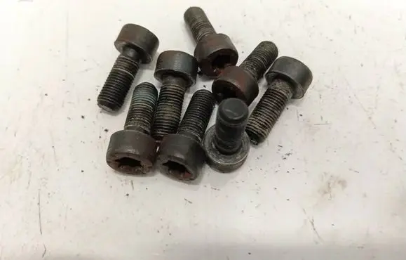 Citroen C4 Grand Picasso Nuts/bolts 