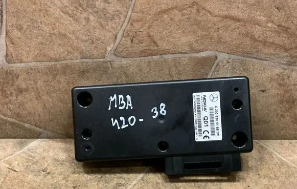 Mercedes-Benz SL R230 Phone control unit/module A2038205185