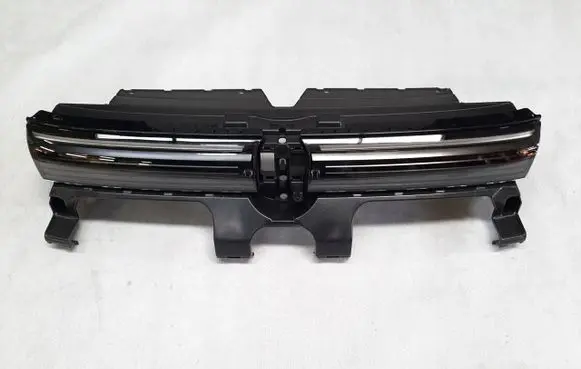 Volkswagen Tiguan Front bumper upper radiator grill 571853653A