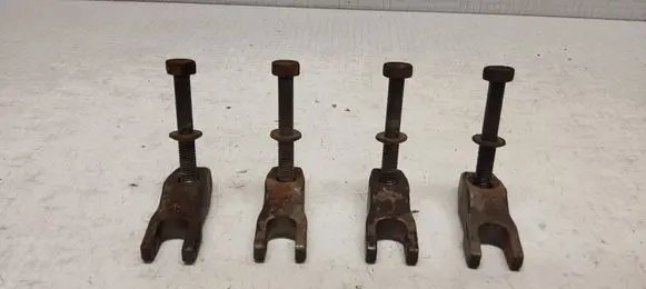 KIA Ceed Fuel Injector clamp holder