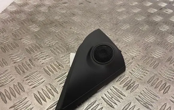 Mitsubishi Outlander Front door speaker 7221B587