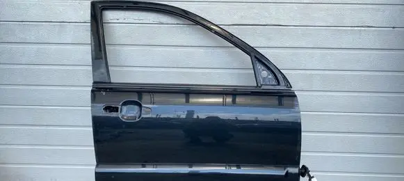 KIA Sportage Front door