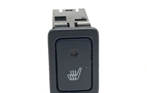Suzuki SX4 Seat heating switch 
