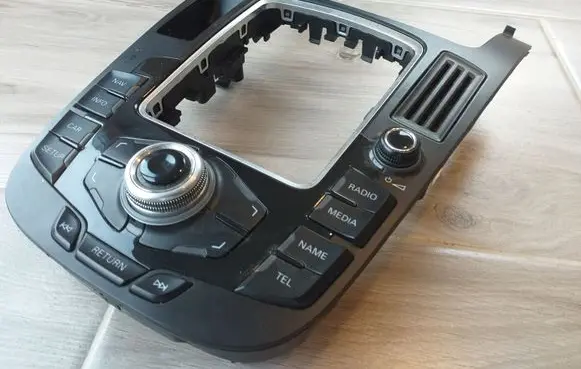 Audi A4 S4 B8 8K Head unit multimedia control 8T0919609F