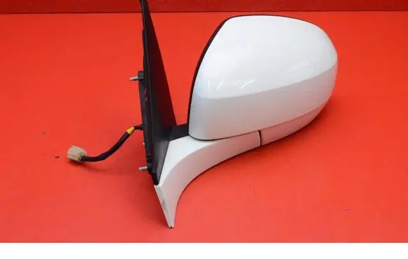 Suzuki Swift II Front door electric wing mirror 8470268L1126U
