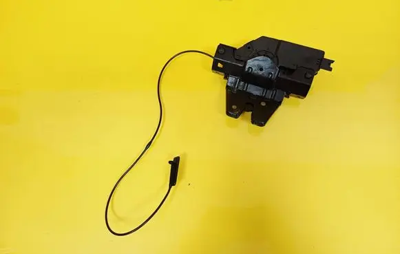 BMW 1 E81 E87 Tailgate/trunk/boot lock/catch/latch 7840617