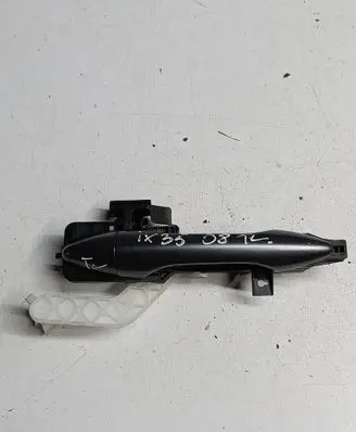 Rear door exterior handle