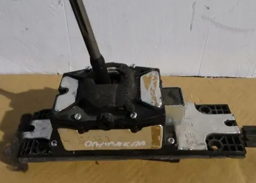 Porsche Panamera (970) Gear shifter/selector 97042601107