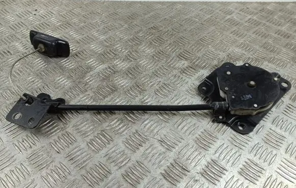 KIA Sorento Spare wheel mounting bracket 