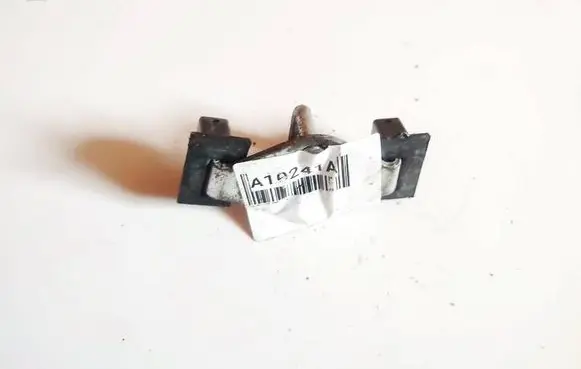 Hyundai i30 Front door lock loop/hook striker 