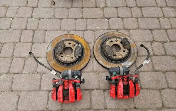 Opel Insignia B Rear brake caliper 84199614 84199609