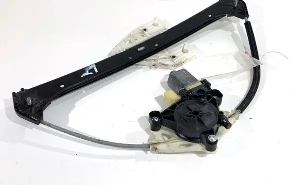 Audi A3 S3 8V Rear door window regulator with motor 5Q0959801