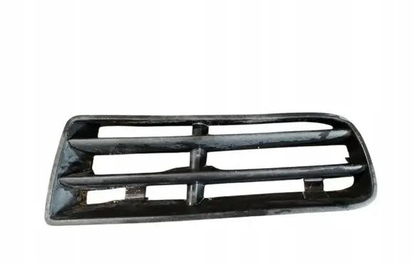 Volkswagen Golf IV Front bumper upper radiator grill PVW99990CR