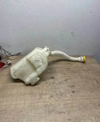 Mercedes-Benz Citan W415 Windshield washer fluid reservoir/tank 8200431474 8200431475