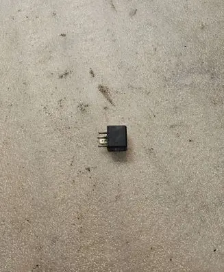 Audi A8 S8 D2 4D Other relay 8D0951253A