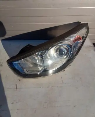 Hyundai ix35 Headlight/headlamp
