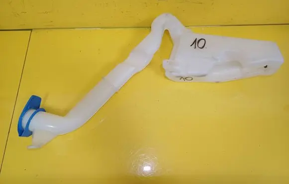 Seat Ibiza IV (6J,6P) Windshield washer fluid reservoir/tank 6Q0955453N 6Q0955453P